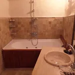 Bed & Breakfast Emily Cave House 4*