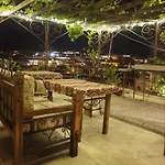 Emily Cave House Bed & Breakfast 4*