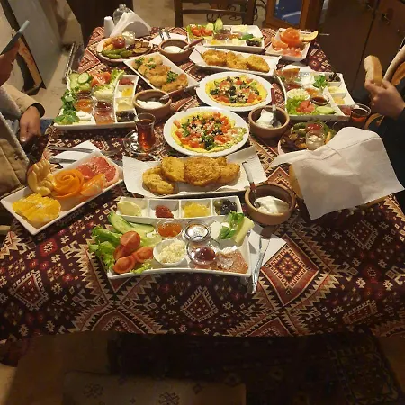 Emily Cave House 4* Гореме