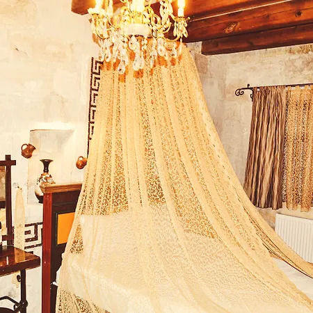 Emily Cave House Отель типа 