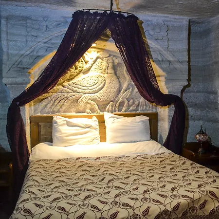 Bed & Breakfast Emily Cave House 4*