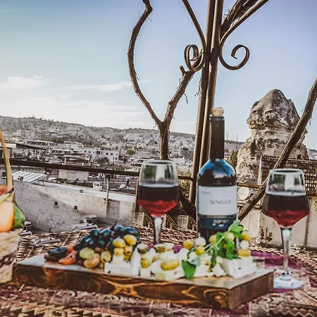 Emily Cave House Отель типа 