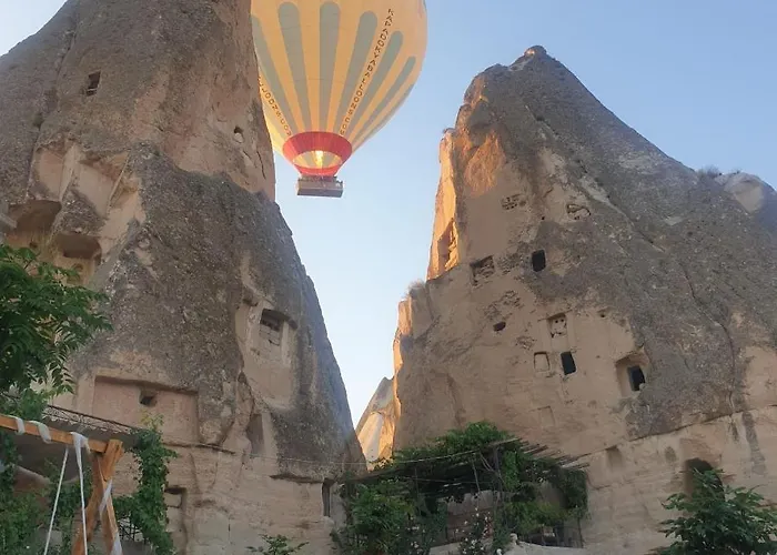 Emily Cave House Bed & Breakfast Goreme