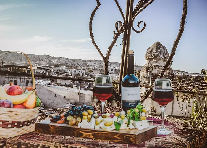 Emily Cave House Bed & Breakfast 4*